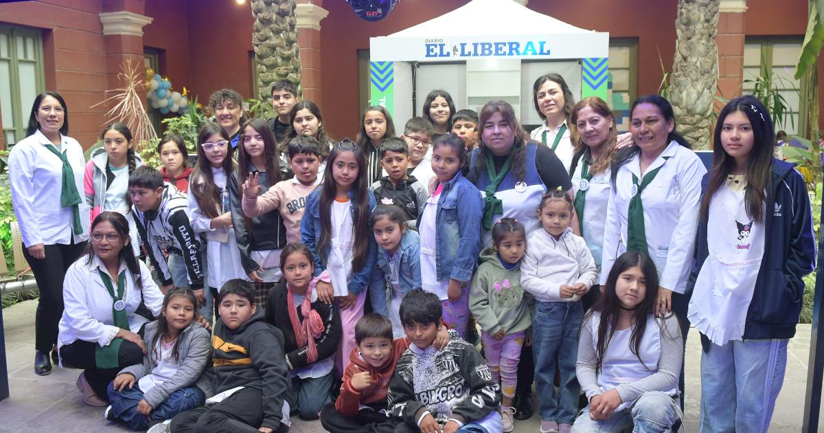 LA FERIA DEL LIBRO SIGUE SIENDO UN GRAN EacuteXITO