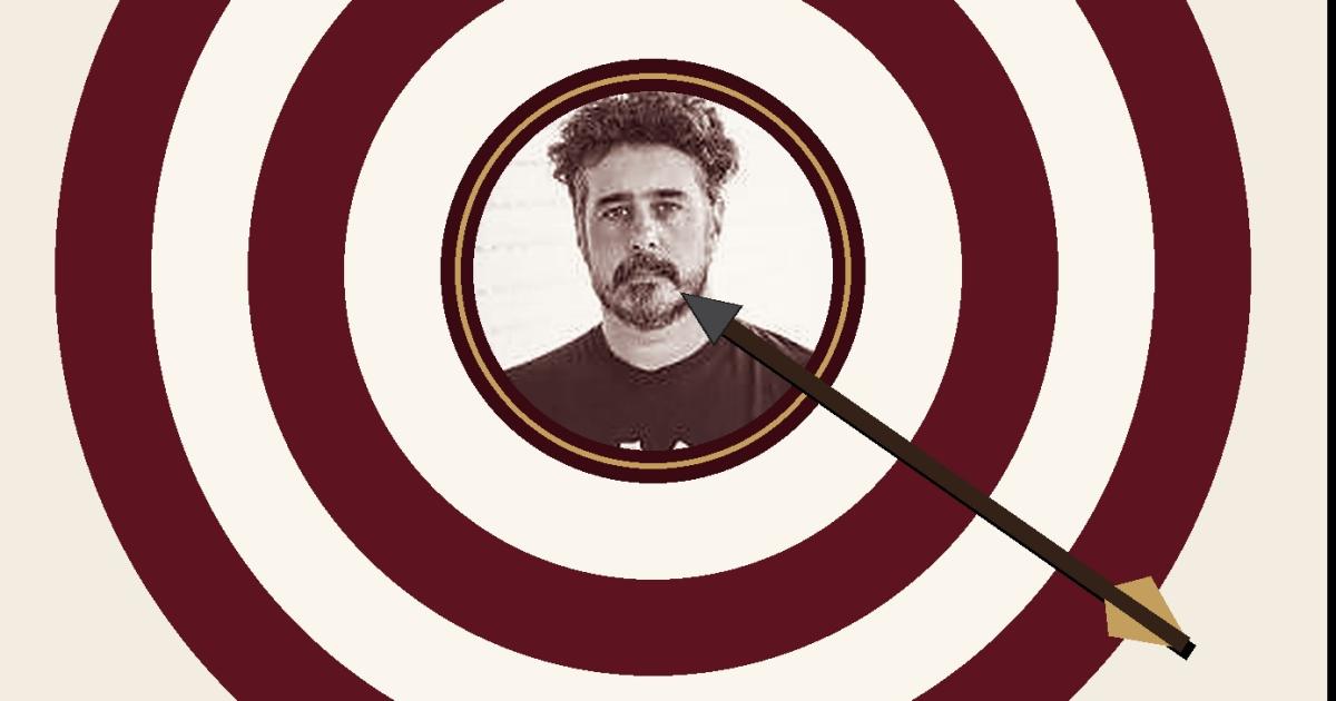 El cuento tiene un estoacutemago maacutes delicado Santiago Craig sobre volver al relato breve