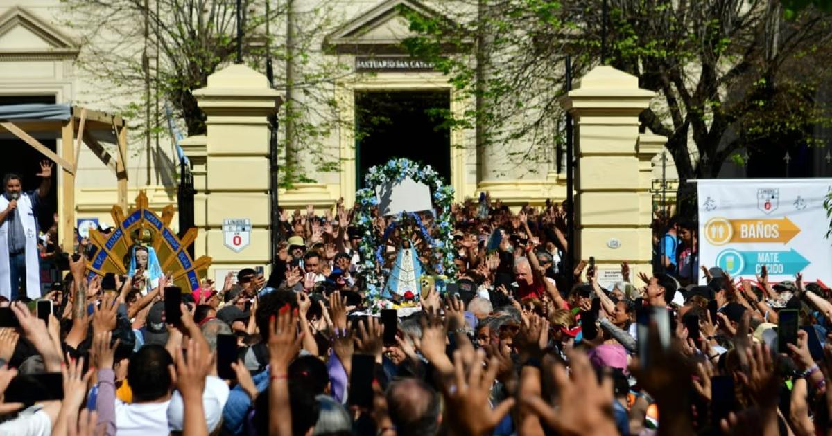 Expectativa por la 52ordf Peregrinacioacuten a Lujaacuten- esperan a maacutes de dos millones de fieles y preparan un megaoperativo