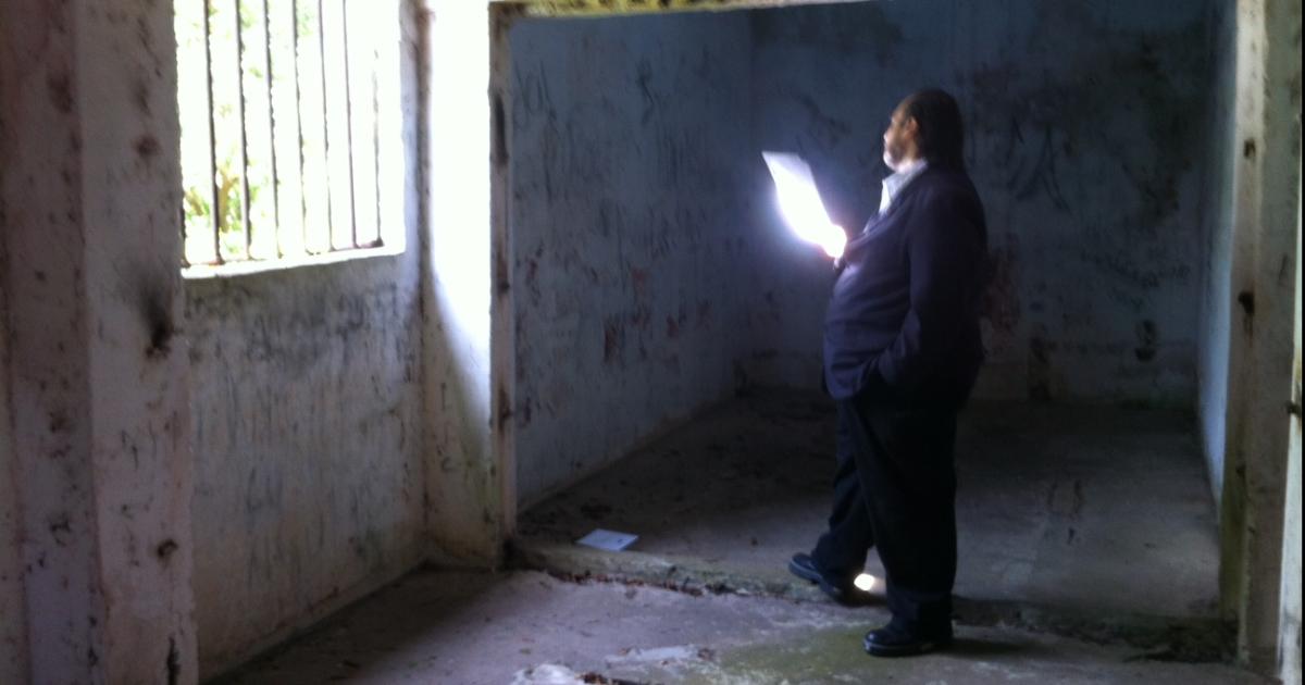 Claroscuro- el nuevo libro de poesiacutea de Marcelo Ahumada se presenta en la Feria del Libro