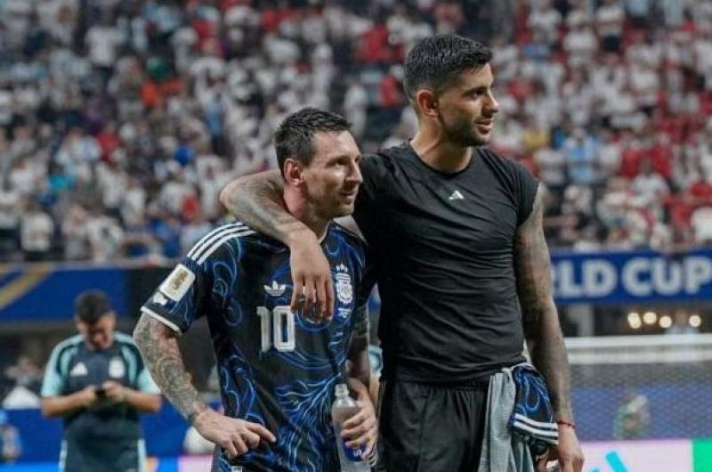 Cuti Romero reveloacute que Lionel Messi lo eligioacute como el nuevo capitaacuten de la Seleccioacuten Argentina