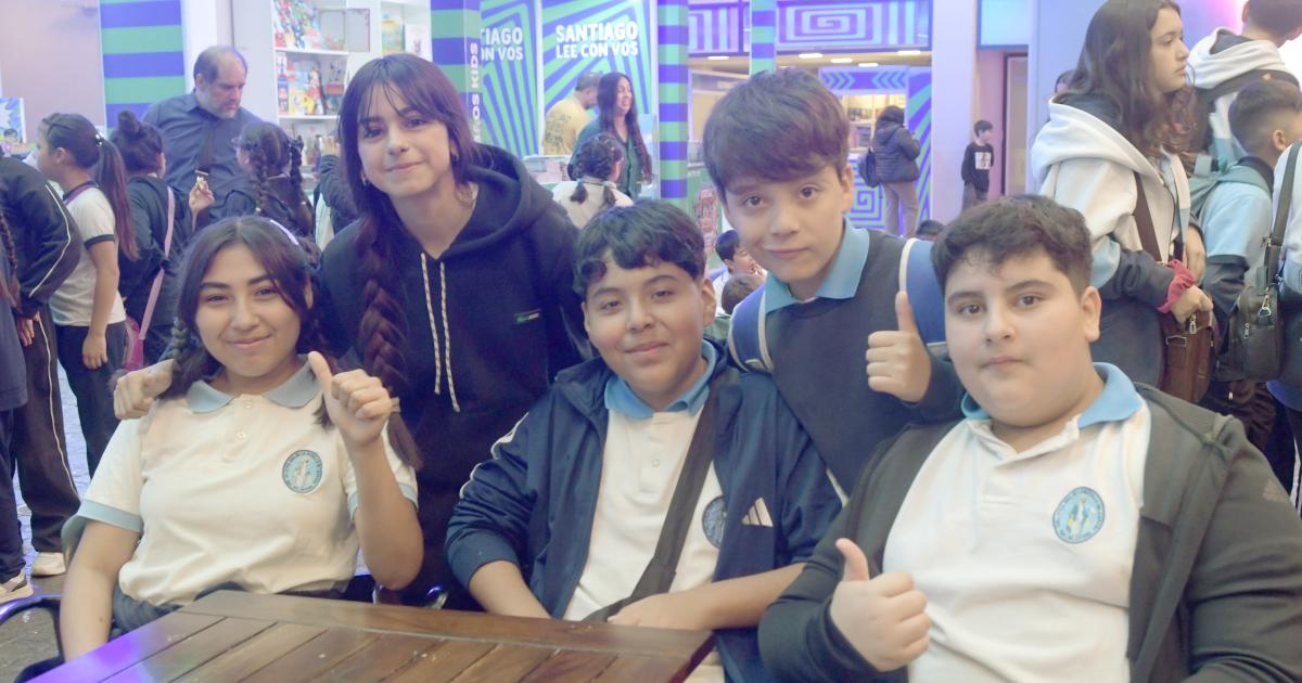 LA FERIA DEL LIBRO SIGUE SIENDO UN GRAN EacuteXITO