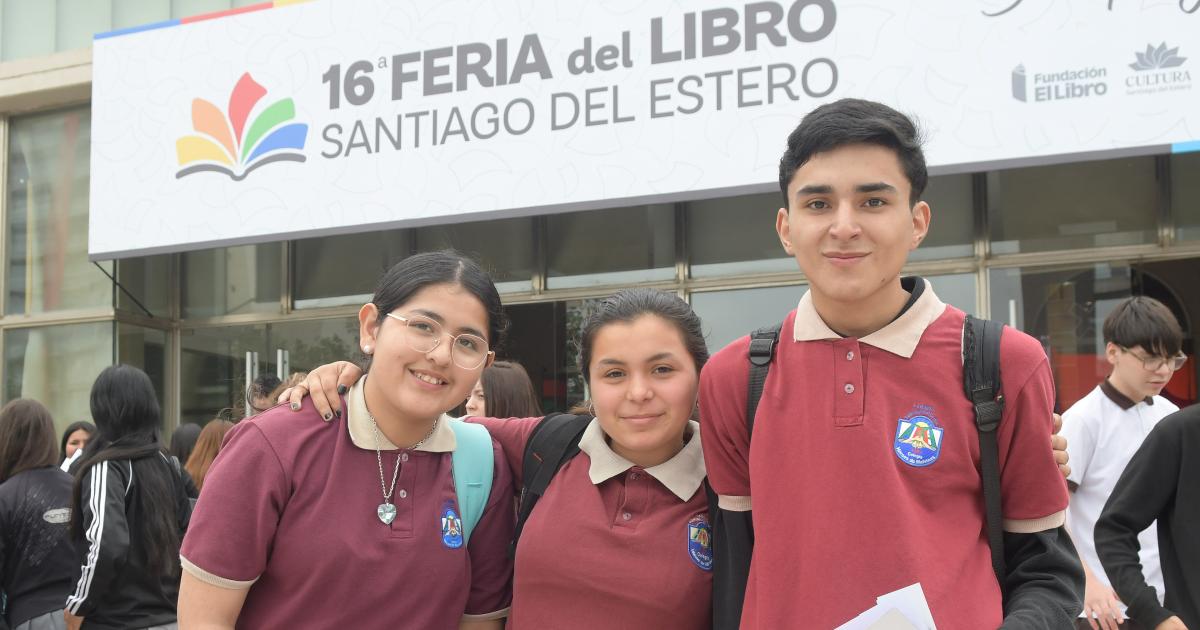 LA FERIA DEL LIBRO SIGUE SIENDO UN GRAN EacuteXITO