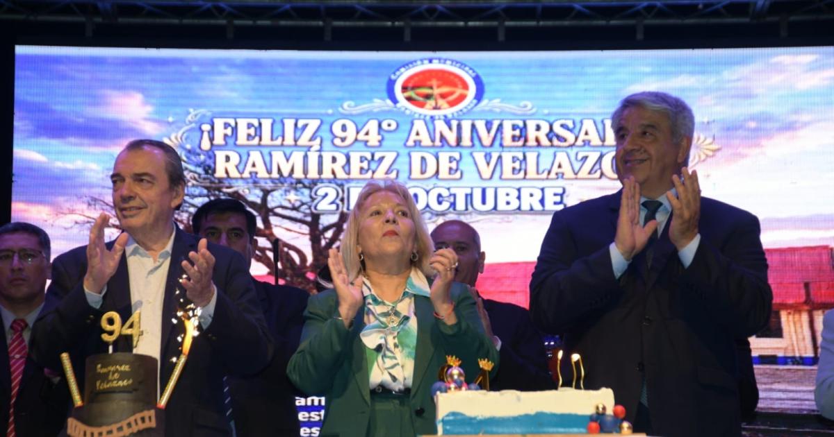 Ramiacuterez de Velazco celebroacute su 94deg aniversario con la inauguracioacuten de importantes obras