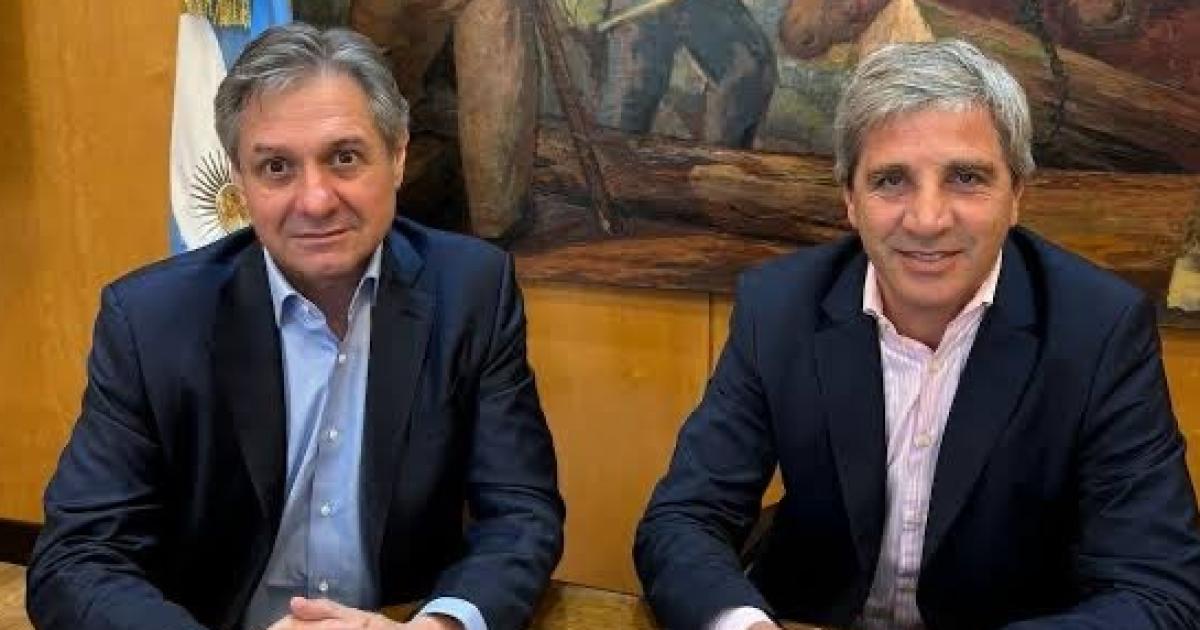 Daza defendioacute la apertura comercial- El futuro industrial de la Argentina no estaacute en proteger el pasado