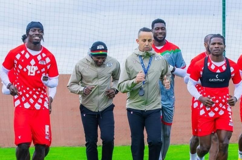 Burkina Faso sigue varado en Marruecos y Argentina podriacutea enfrentar a Beniacuten