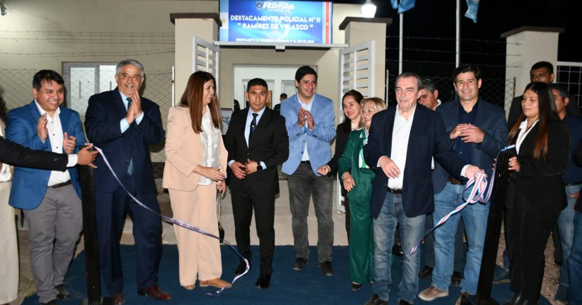 Ramiacuterez de Velazco celebroacute su 94deg aniversario con la inauguracioacuten de importantes obras