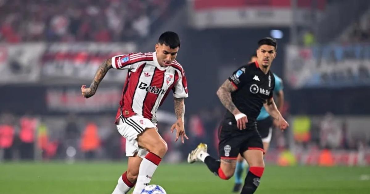 Ángel Correa durante el partido entre River y HuracÃn (Rodrigo ValleGetty Images)