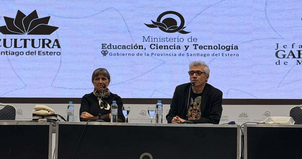 Claudia Piñeiro presentó El canto invisible en la feria del libro