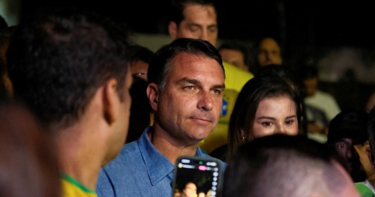 FlÃvio Bolsonaro habló tras el triunfo en primera vuelta