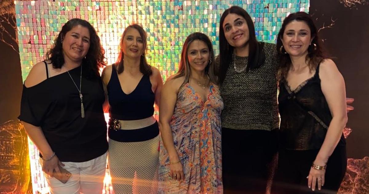 FESTEJO EN SANTIAGO POR EL DIacuteA DEL ODONTOacuteLOGO