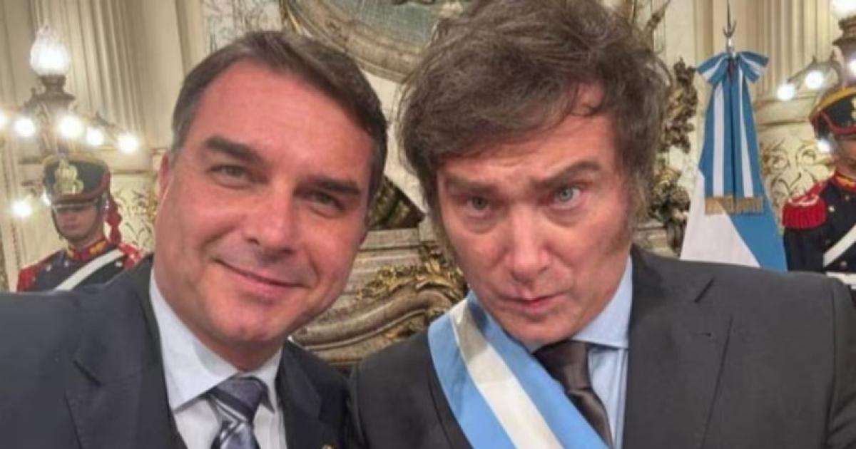 FlÃvio Bolsonaro y Milei
