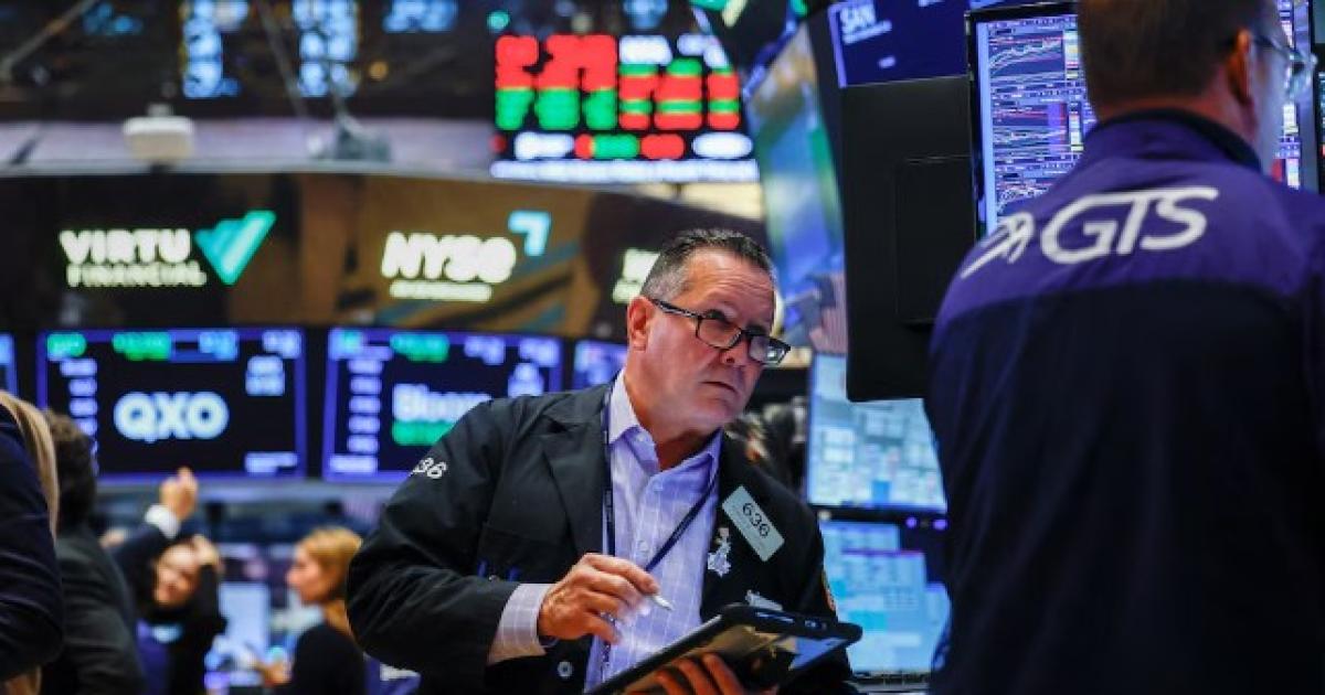 El riesgo paiacutes perforoacute los 600 puntos y los activos argentinos rebotaron impulsados por las elecciones en Brasil