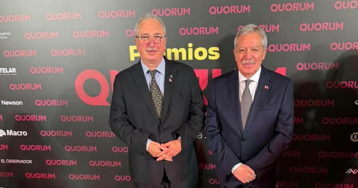 Eliacuteas Suaacuterez entregoacute a Misiones el Premio Quorum 2026 al Mejor Proyecto Judicial