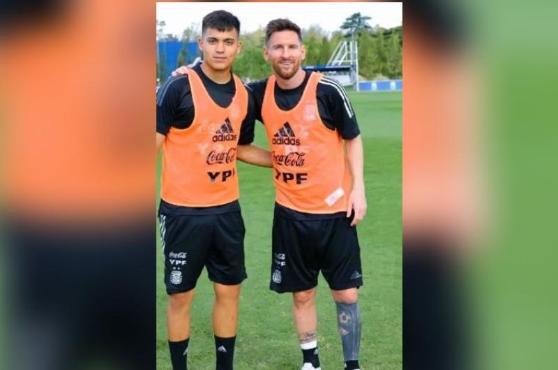 El conmovedor mensaje del santiaguentildeo Exequiel Zeballos por la despedida de Lionel Messi