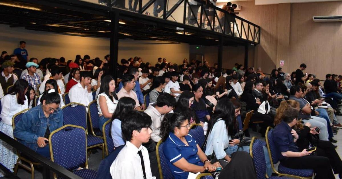 Comenzoacute con eacutexito el XXVIII Festival Intercolegial de Teatro