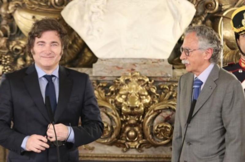 El Presidente junto al ministro de Salud Mario Lugones (Foto- Presidencia)