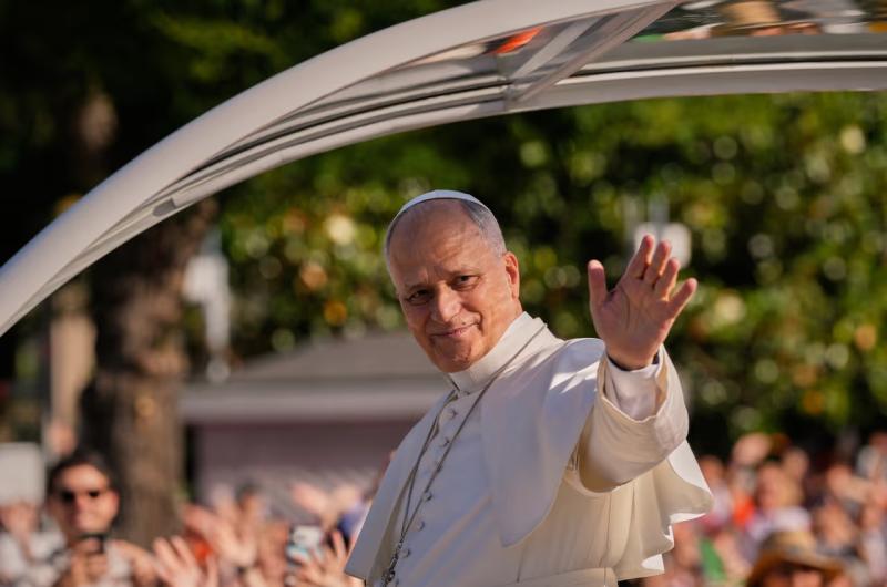 Visita del Papa Leoacuten XIV a la Argentina- coacutemo y cuaacutendo inscribirse para las misas en Buenos Aires Coacuterdoba y Lujaacuten