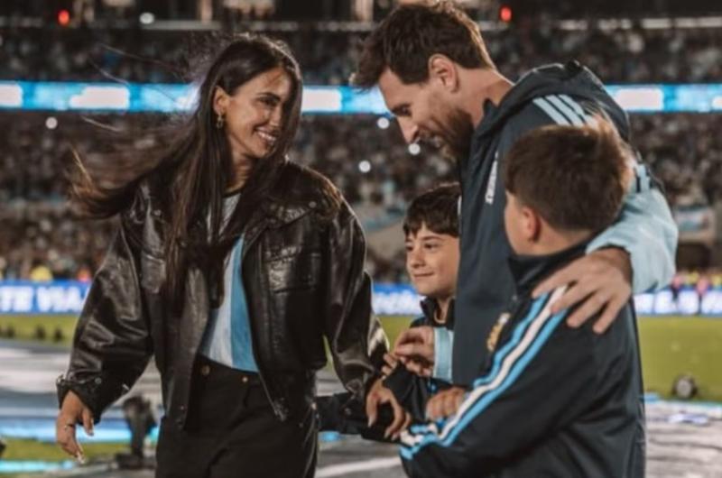 Antonela Roccuzzo acompañó a Lionel Messi en su �ltimo partido con la Selección argentina