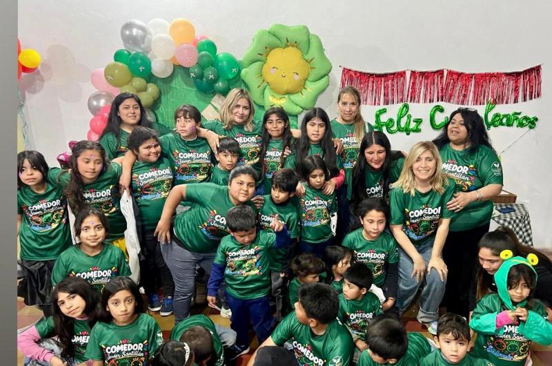 Semillas en Accioacuten celebroacute el primer antildeo del comedor Javier Santillaacuten