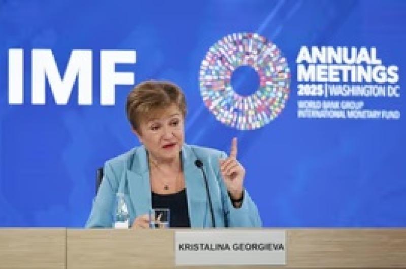 El FMI preveacute precios altos del petroacuteleo en 2027