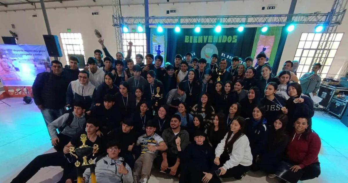 Concluyeron en Antildeatuya las Olimpiacuteadas del Chaco Santiaguentildeo