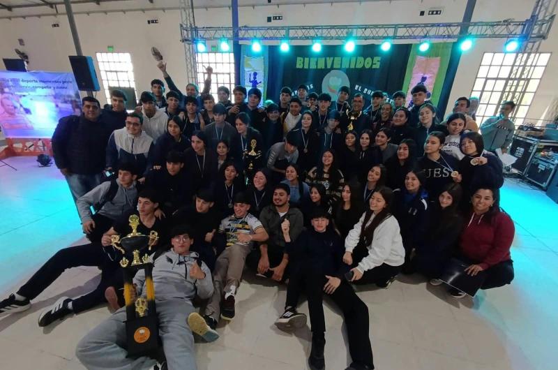 Concluyeron en Antildeatuya las Olimpiacuteadas del Chaco Santiaguentildeo