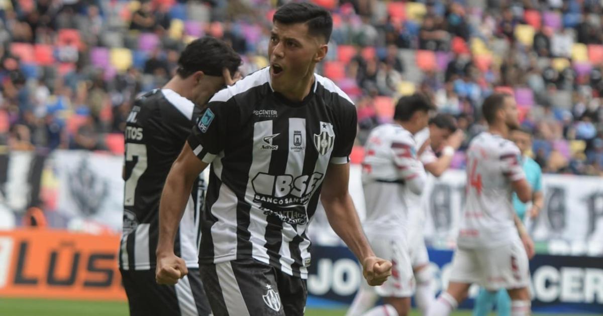 Central Coacuterdoba merecioacute maacutes pero tuvo que conformarse con un empate