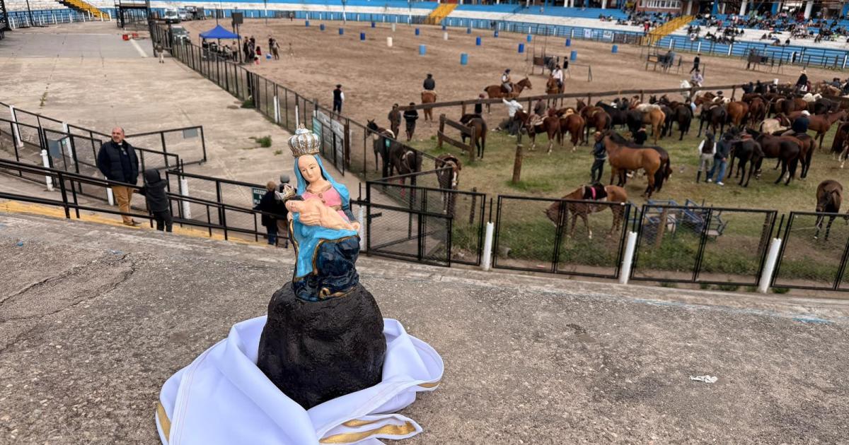 La Virgen de Sumampa ya tiene su lugar en el Festival de Jesuacutes Mariacutea