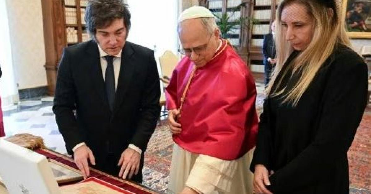 Javier Milei - Papa León   Foto- Minuto Uno