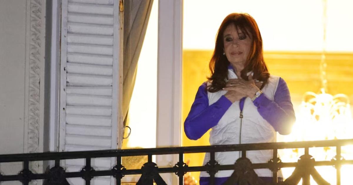 Cristina Kirchner cumple la condena de seis años de prisión en San José 1111