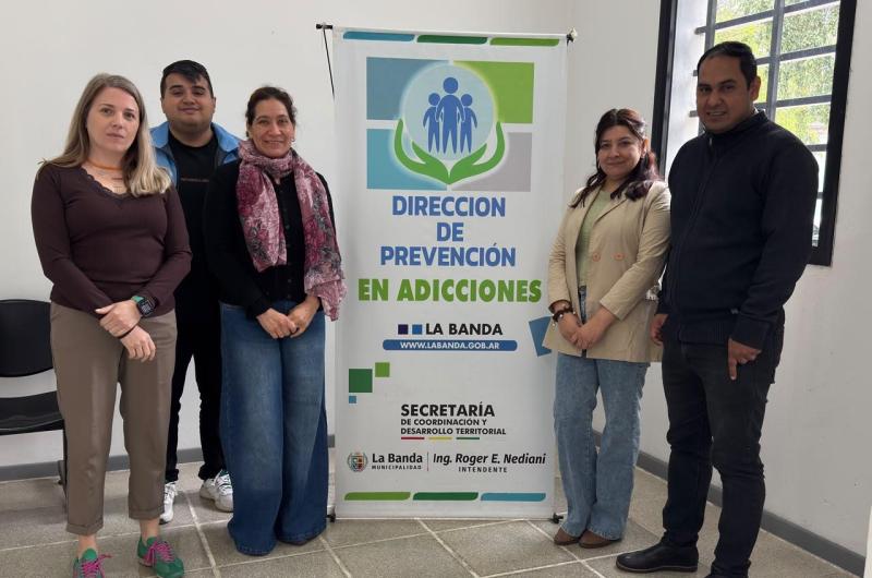 ACCIONES Se busca generar conciencia y prevención de adicciones