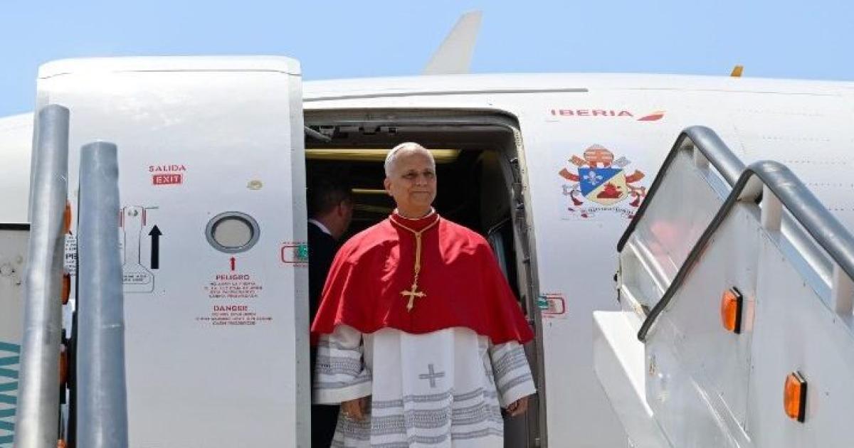 El Vaticano confirmoacute que el papa Leoacuten XIV viajaraacute a la Argentina pese a su operacioacuten