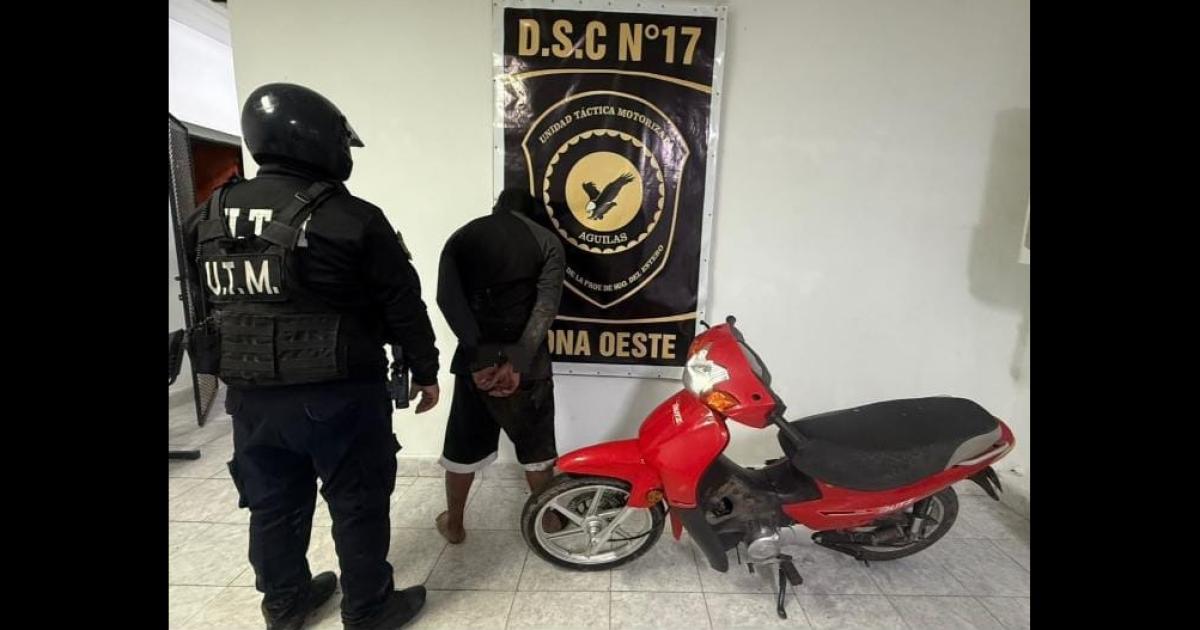 Las autoridades interceptaron al sospechoso y confirmaron el hallazgo del vehículo buscado (Foto El Liberal)