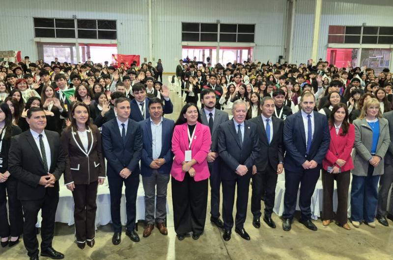 EVENTO El encuentro se realiza  bajo la metodología del modelo de Naciones Unidas