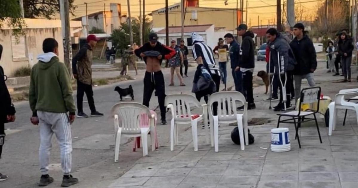 FILMACIÓN- Un video guió ayer a las partes a una literal reconstrucción del fatídico encontronazo- Los dos pelearon con cadenas cuchilla y una punta