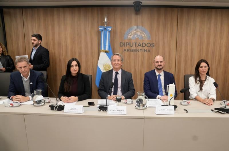 El oficialismo repuso los liacutemites para la extranjerizacioacuten de tierras