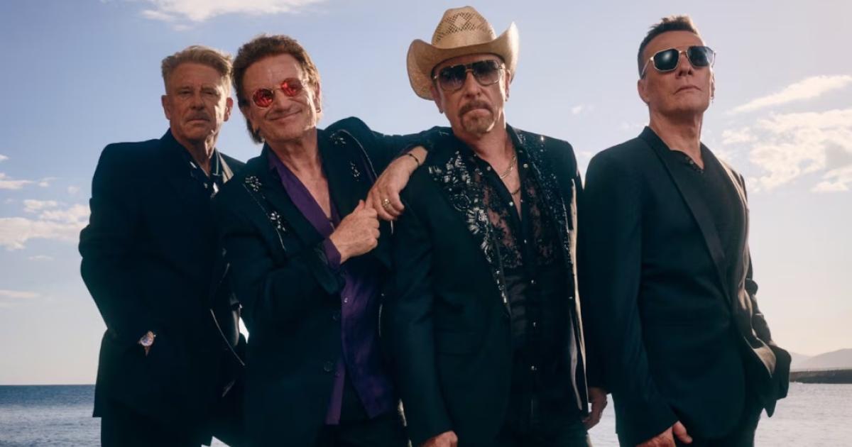 Los integrantes de U2 posando para la cÃmara en 2026