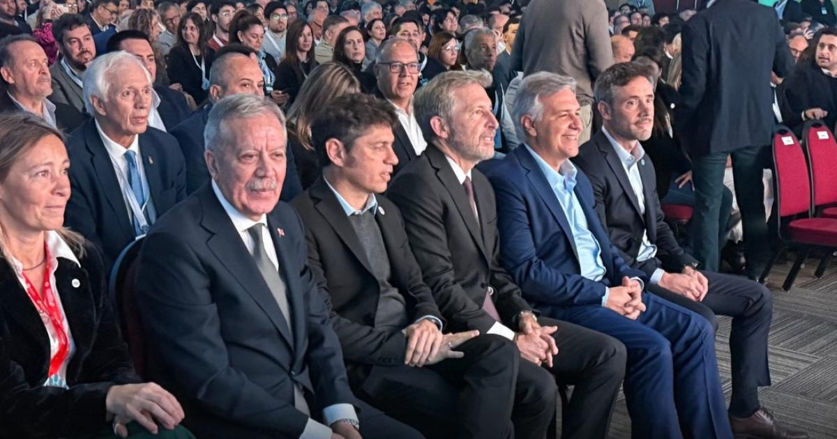 Eliacuteas Suaacuterez participa de una cumbre federal con Santilli para impulsar obras e inversiones en las provincias