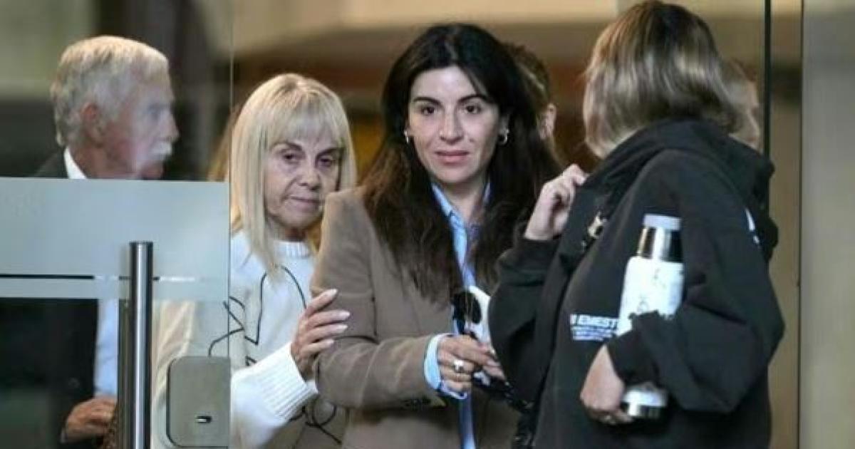 Muerte de Diego Maradona- Gianinna filtroacute chats clave con el psicoacutelogo Carlos Diacuteaz a diacuteas del fallecimiento