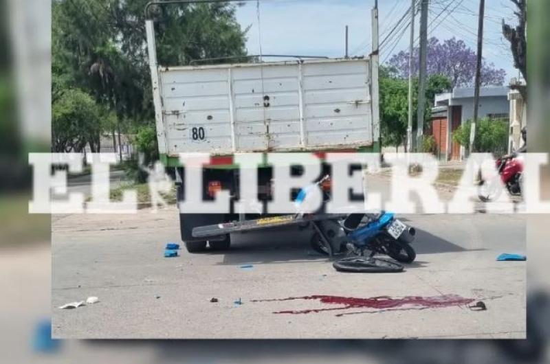 Identificaron al motociclista que murioacute tras un choque con un camioacuten en El Vinalar