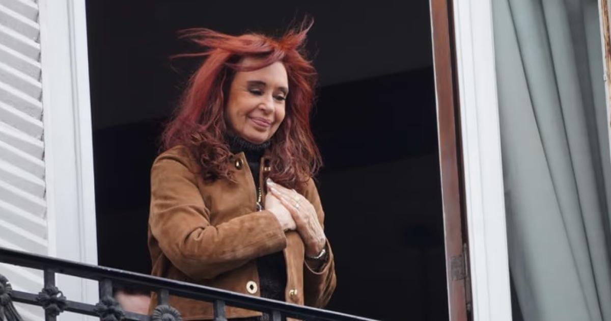 Diacutea de la Lealtad- la militancia acompantildeoacute a Cristina Kirchner