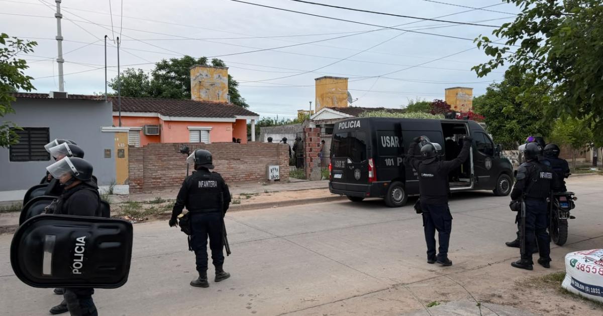 Ocho detenidos por una pelea entre bandas en Santiago del Estero