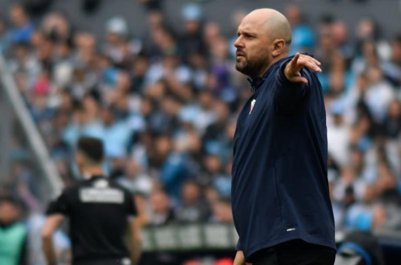 Después del encuentro el entrenador del Rojo Jadson Viera expresó su malestar por el resultado