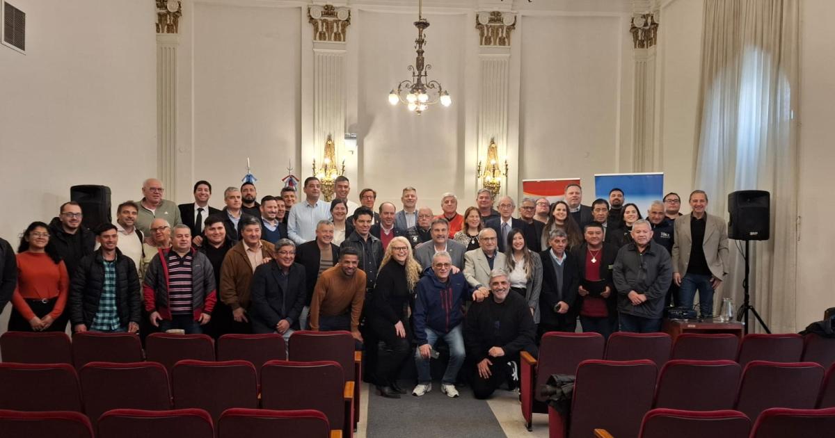 CPDSE participoacute del 56deg congreso nacional de periodismo deportivo de FAPED en Coacuterdoba