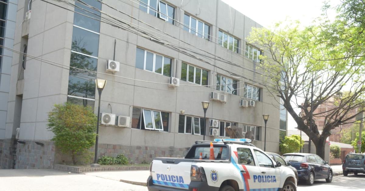 Salvaje- golpeoacute a su pareja y la mantuvo encerrada por horas