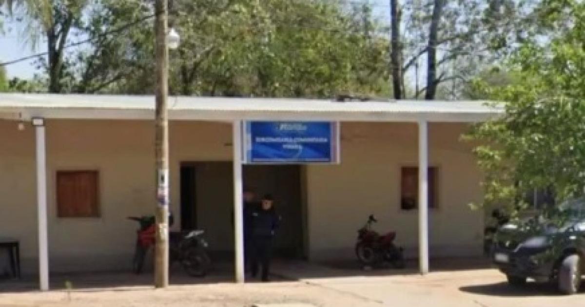 Batalla campal y lluvia de ladrillazos a policiacuteas en un local bailable