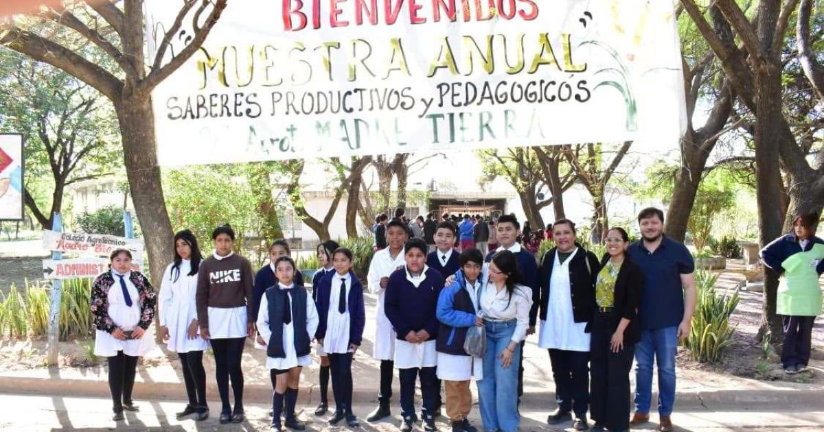 Gran eacutexito de la Muestra Anual del Agroteacutecnico Madre Tierra