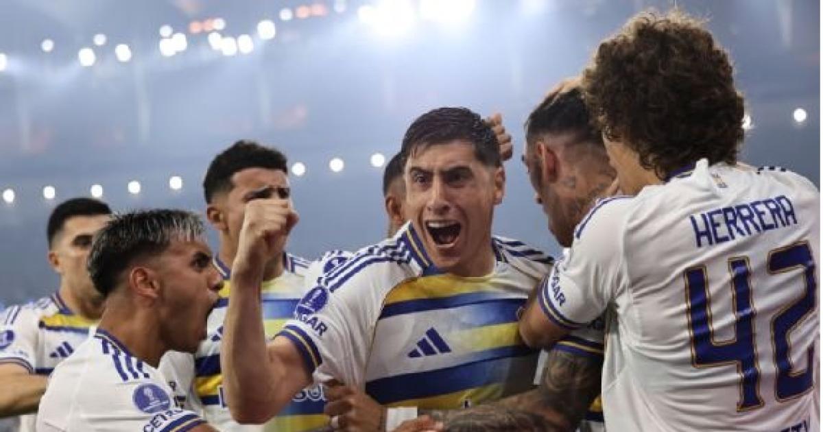 DETERMINANTE Miguel Merentiel puso el 2 a 0 y desató el eufórico festejo de sus compañeros Boca se hizo fuerte en el Maracanà y accedió a la final