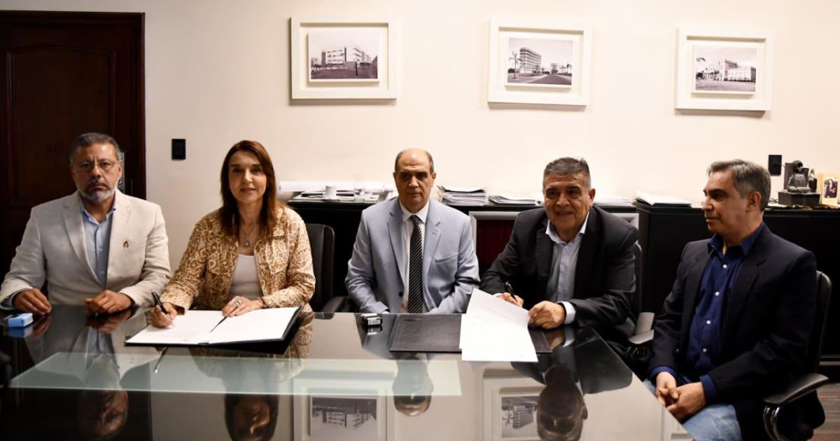 Educacioacuten y Obras Puacuteblicas avanzan en el disentildeo de nuevos prototipos de escuelas para Santiago del Estero